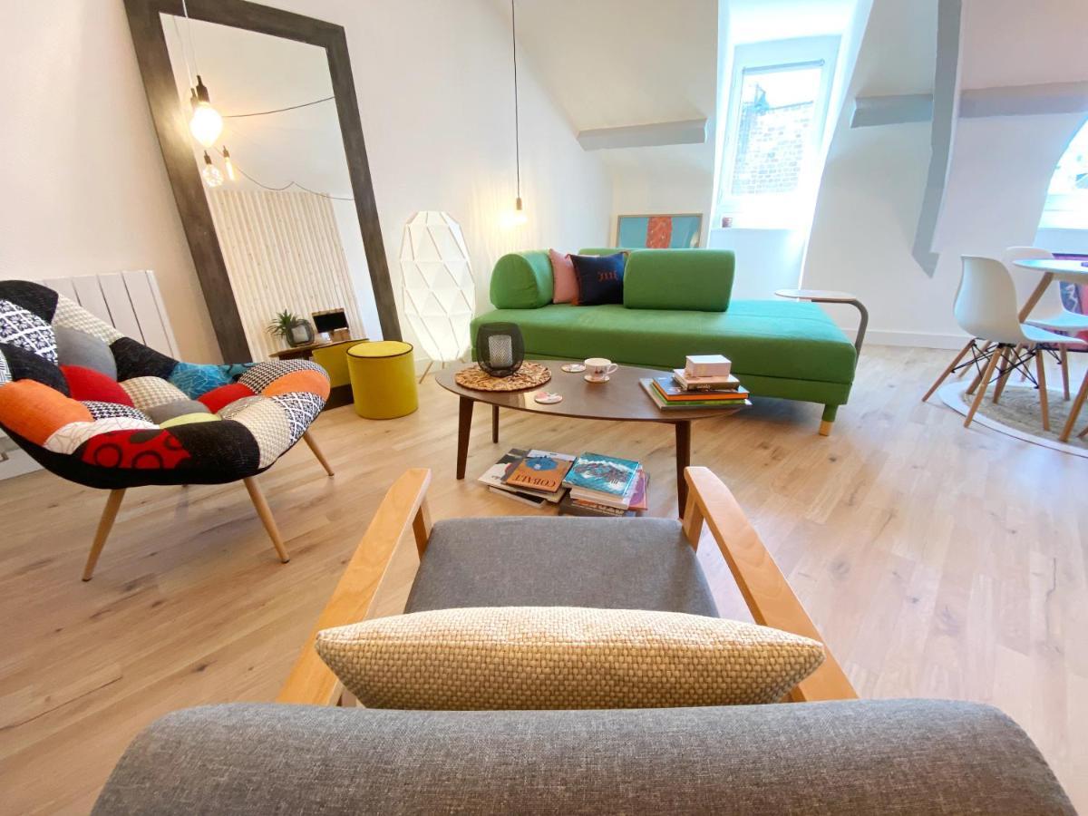 Marie Et Brieuc _ Duplex Lumineux Colore Atypique Face Cathedrale Сен-Брук Екстериор снимка